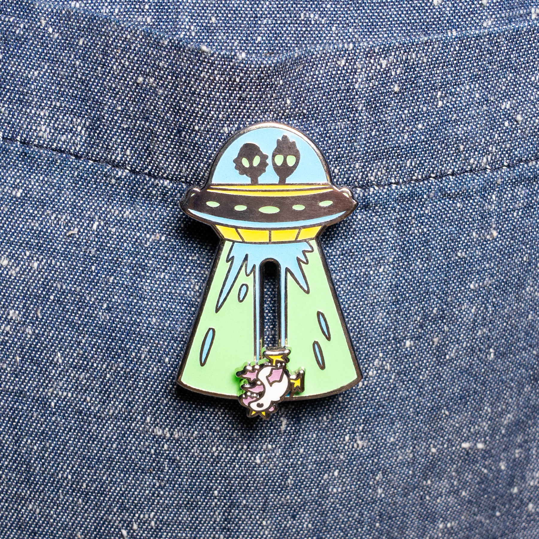 684-glow-in-the-dark-alien-abduction-pin-of-the-month-5.webp Glow-in-the-Dark Alien Abduction Pin of the Month
